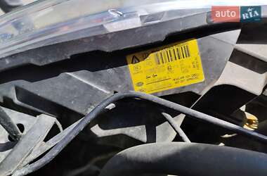 Хэтчбек Ford Fiesta 2011 в 
