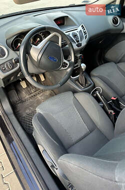 Хэтчбек Ford Fiesta 2008 в 