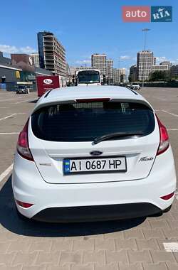 Хэтчбек Ford Fiesta 2014 в 