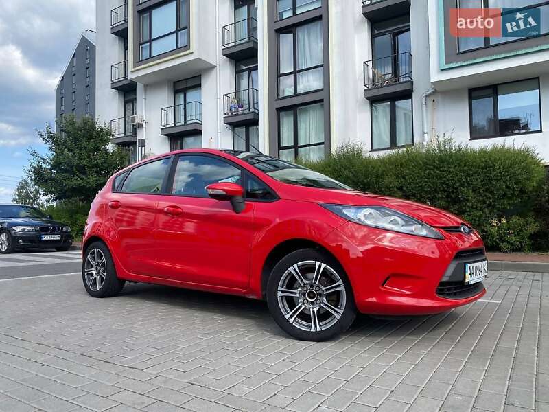 Хэтчбек Ford Fiesta 2011 в Белогородке фото 5 Хэтчбек Ford Fiesta 2011 в Белогородке