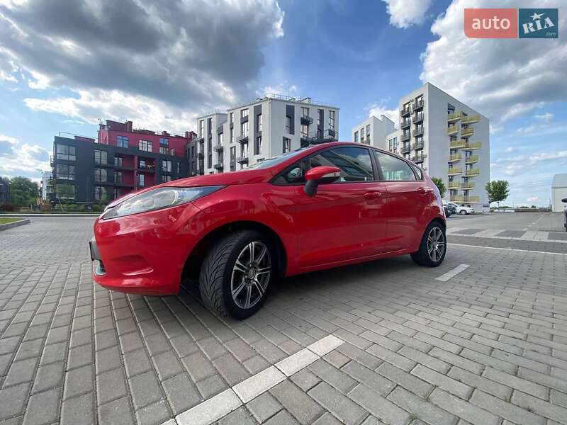 Хэтчбек Ford Fiesta 2011 в Белогородке фото 17 Хэтчбек Ford Fiesta 2011 в Белогородке