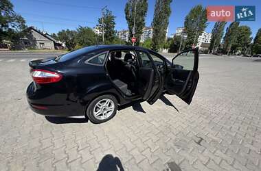 Седан Ford Fiesta 2019 в 