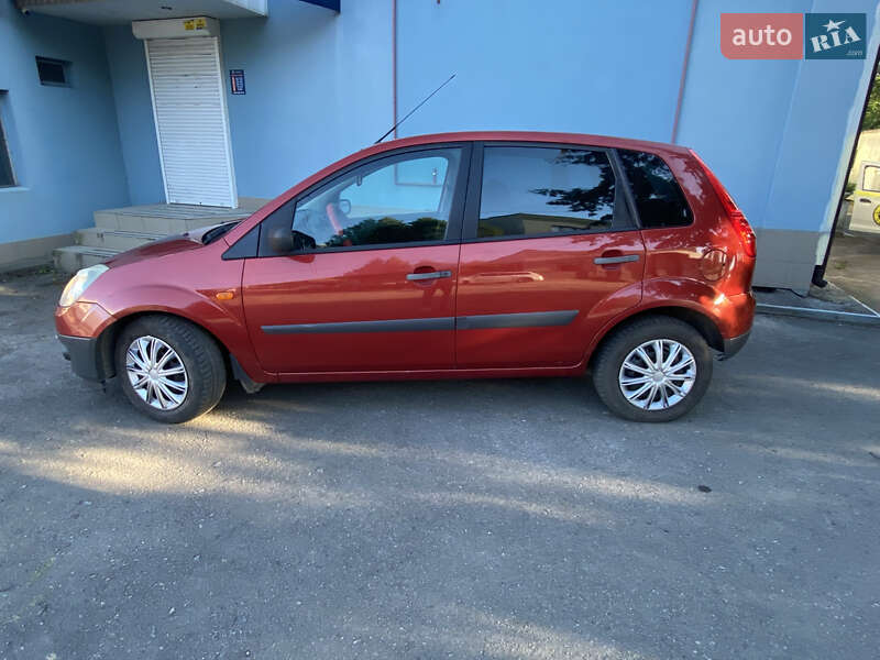 Хэтчбек Ford Fiesta 2008 в Хмельницком