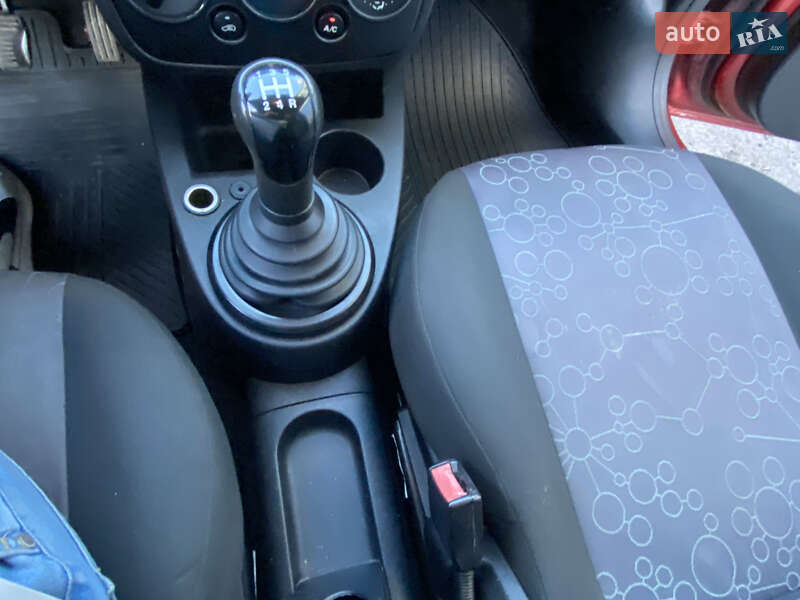 Хэтчбек Ford Fiesta 2008 в Хмельницком