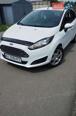 Хетчбек Ford Fiesta 2014 в Боярці