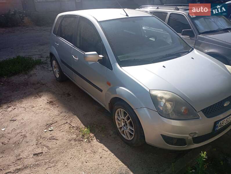 Хэтчбек Ford Fiesta 2008 в Павлограде