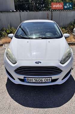 Хетчбек Ford Fiesta 2015 в Одесі