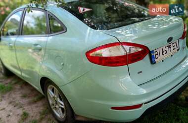 Седан Ford Fiesta 2018 в 