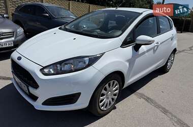 Хэтчбек Ford Fiesta 2016 в Запорожье
