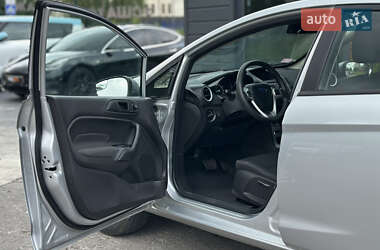 Седан Ford Fiesta 2019 в 
