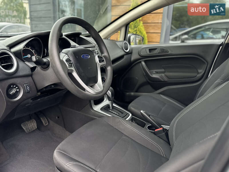 Седан Ford Fiesta 2019 в Шептицькому
