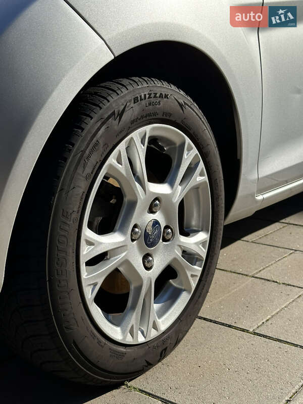 Хэтчбек Ford Fiesta 2013 в Николаеве