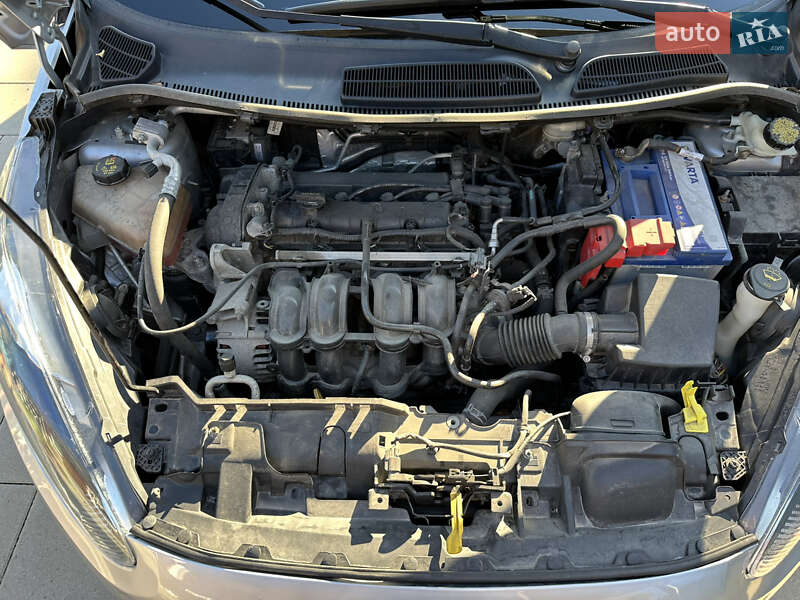 Хэтчбек Ford Fiesta 2013 в Николаеве