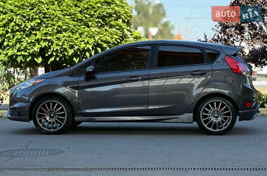 Хэтчбек Ford Fiesta 2018 в 