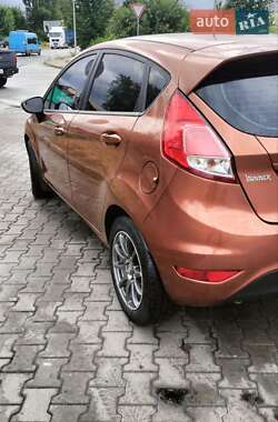 Хэтчбек Ford Fiesta 2013 в Ивано-Франковске