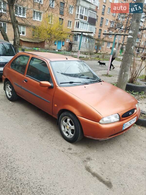 Хэтчбек Ford Fiesta 1996 в Хмельницком