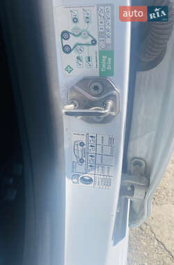 Хэтчбек Ford Fiesta 2012 в 