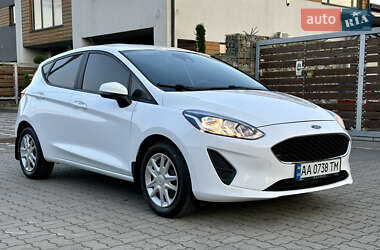Хэтчбек Ford Fiesta 2018 в 