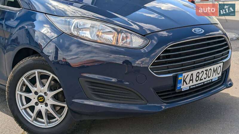 Хэтчбек Ford Fiesta 2013 в Киеве