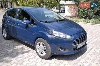 Хетчбек Ford Fiesta 2015 в Кілії