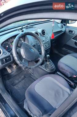 Седан Ford Fiesta 2008 в Виннице