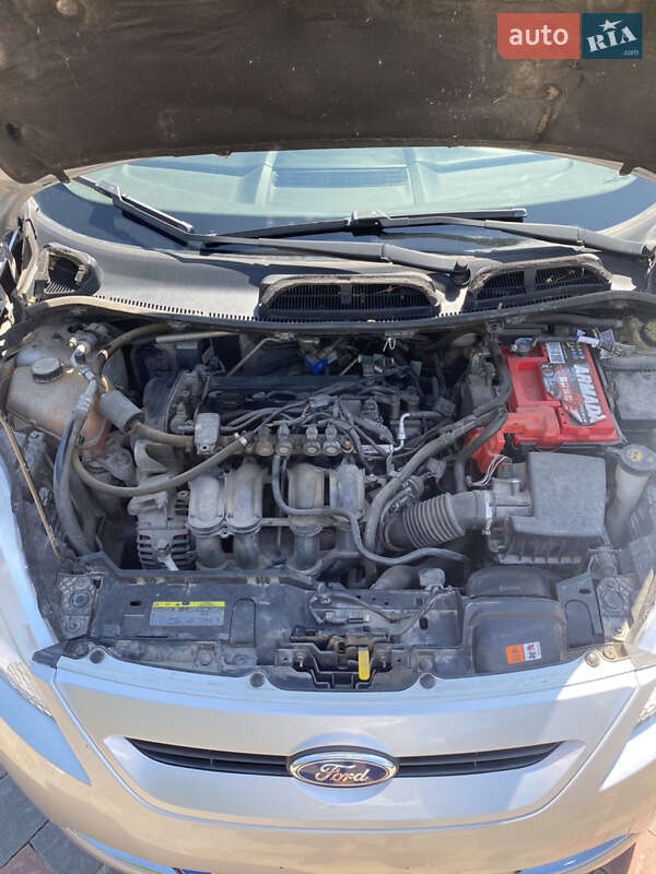 Хэтчбек Ford Fiesta 2011 в Тернополе фото 19 Хэтчбек Ford Fiesta 2011 в Тернополе