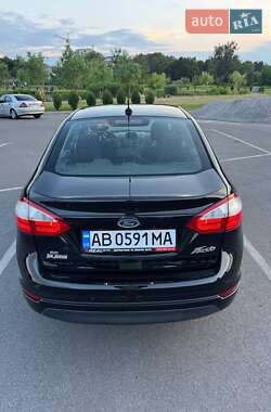 Седан Ford Fiesta 2017 в Хмельнике