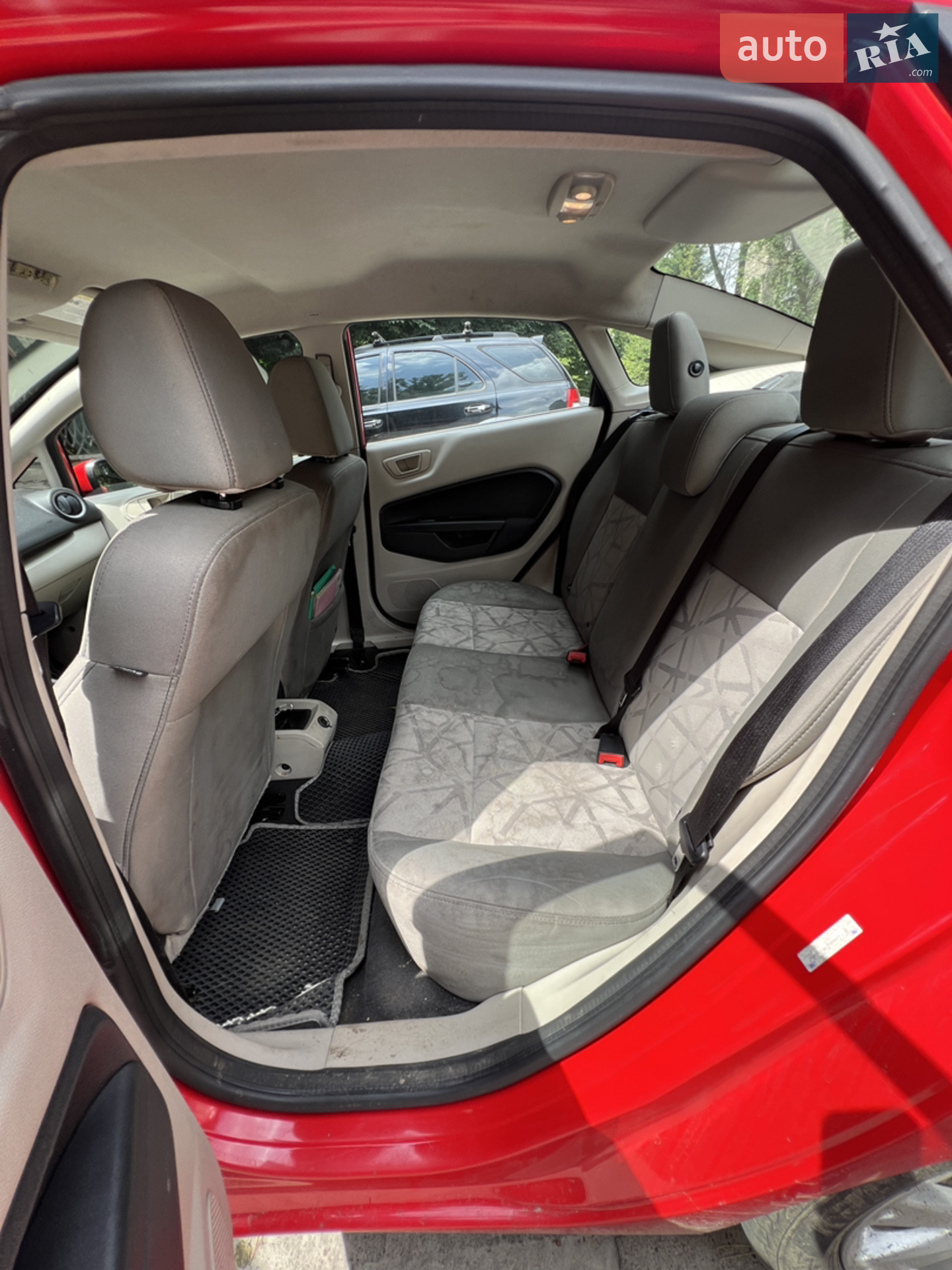 2012 Ford Fiesta - мініатюра 11