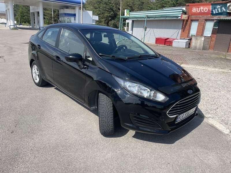 Седан Ford Fiesta 2018 в Каменском