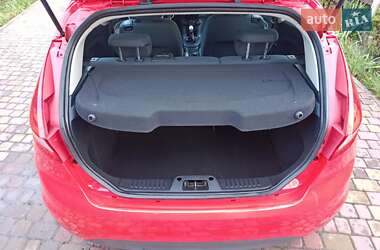 Хэтчбек Ford Fiesta 2010 в 