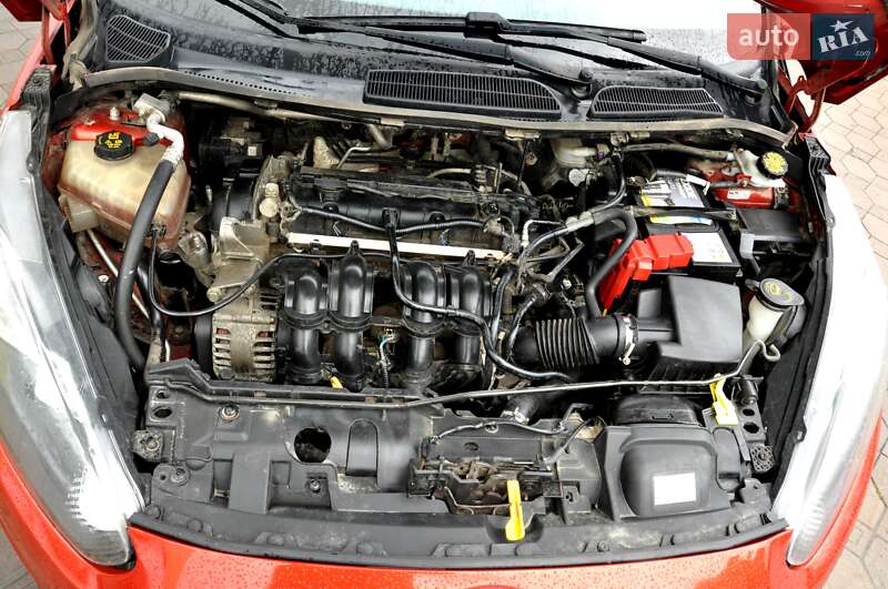 Седан Ford Fiesta 2018 в Львові