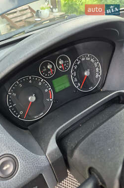 Хэтчбек Ford Fiesta 2007 в 