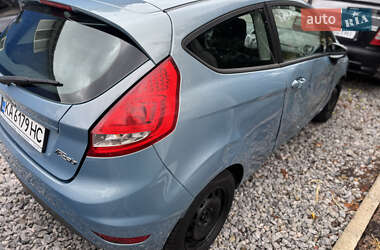 Хэтчбек Ford Fiesta 2008 в 