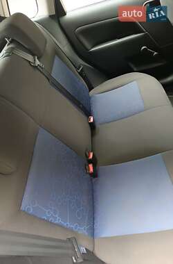 Хэтчбек Ford Fiesta 2008 в 
