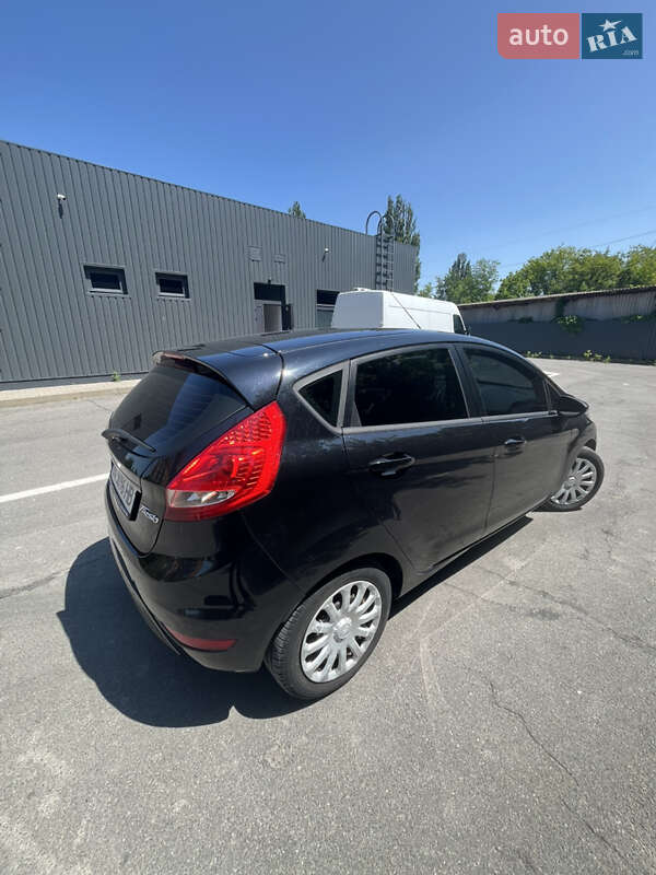 Хэтчбек Ford Fiesta 2009 в Каменец-Подольском