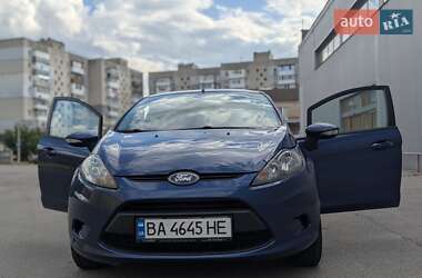 Хетчбек Ford Fiesta 2010 в 