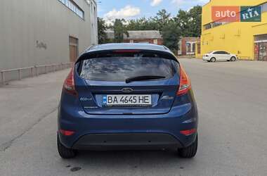 Хетчбек Ford Fiesta 2010 в 