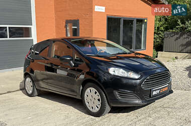 Хэтчбек Ford Fiesta 2016 в Ивано-Франковске