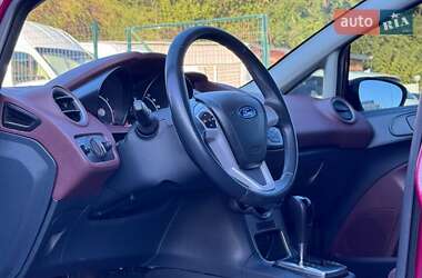 Хэтчбек Ford Fiesta 2010 в 
