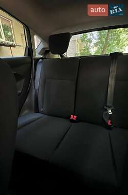 Хэтчбек Ford Fiesta 2016 в 