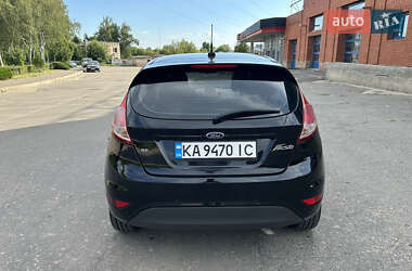 Хэтчбек Ford Fiesta 2017 в 