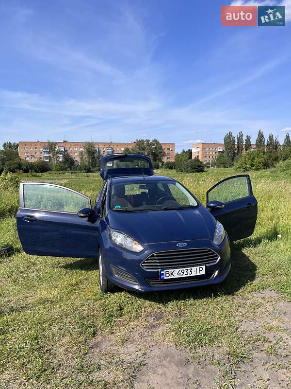 Хэтчбек Ford Fiesta 2014 в Бердичеве