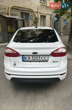 Седан Ford Fiesta 2018 в 