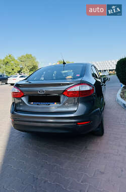 Седан Ford Fiesta 2018 в 