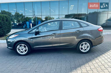 Седан Ford Fiesta 2018 в 