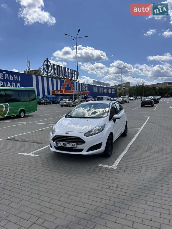 Седан Ford Fiesta 2016 в Шептицькому фото 26 Седан Ford Fiesta 2016 в Шептицькому