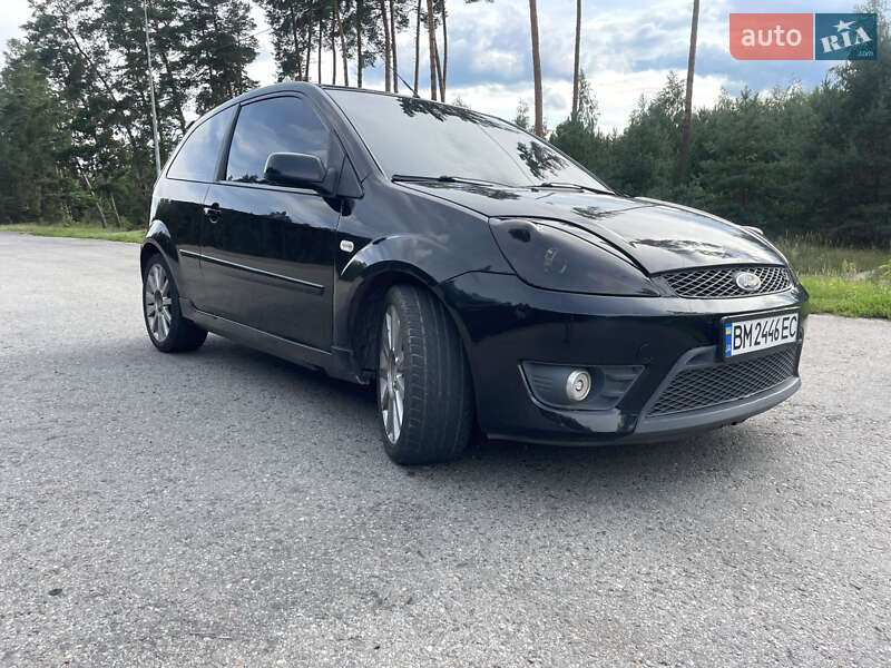 Хэтчбек Ford Fiesta 2007 в Ахтырке