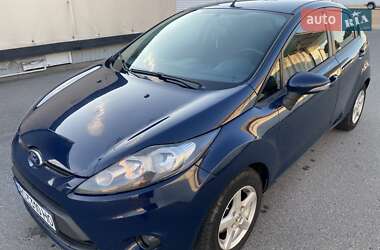 Хэтчбек Ford Fiesta 2011 в Луцке