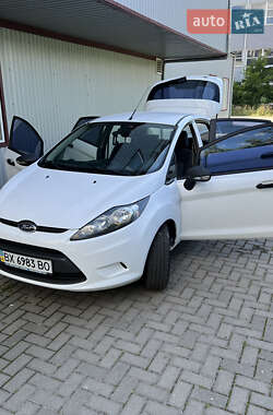 Хэтчбек Ford Fiesta 2012 в Хмельницком