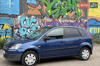 Хетчбек Ford Fiesta 2008 в Охтирці